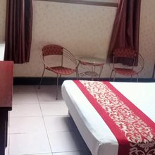 西安鸿运宾馆(韦曲老街店)