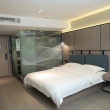 深圳云兹智享酒店(东门老街店)