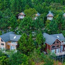 云湖山居汤泉度假酒店