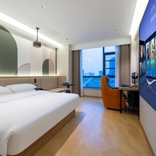 菲漫酒店(资阳圣高广场店)