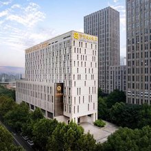 珍宝假日饭店(南京奥体中心店)