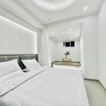 巷往主题宾馆(大连香工街地铁站店)