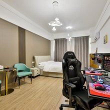 保利铭禧电竞影音公寓(沈阳龙湖天街省博物馆店)