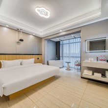 沪·小隐轻奢民宿(浦东机场店)