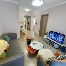 瑞思拜公寓(启泰花园店)