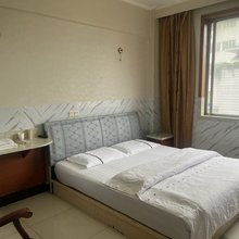雅安鑫蓉民宿