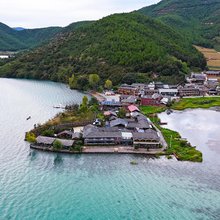泸沽湖畔水一方拉姆客栈