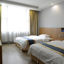 凯里鑫都宾馆(小十字中博广场店)