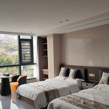 贵中廷观景酒店(茅台镇店)