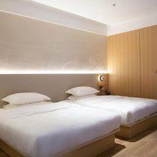 龙南敏都大酒店(滨江广场店)