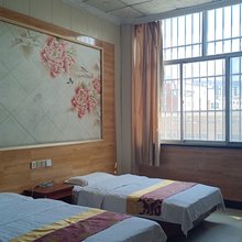 龙桥宾馆(育才路店)