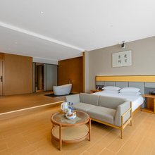 茗韵轻居(汕头光华路店)