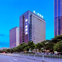 喆啡酒店(昆明新螺蛳湾新亚洲体育城地铁站店)