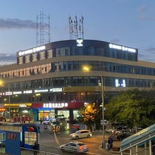 久居可商旅酒店(乌鲁木齐高铁站店)