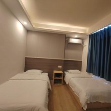 南宁和福旅馆(交通职业技术学院昆仑校区店)