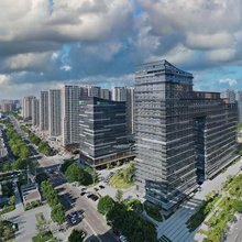 半夏微澜轻奢度假公寓(李沧万达广场店)