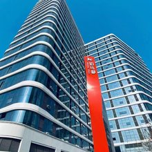 泊马民宿(西安高铁北站元朔路地铁站店)