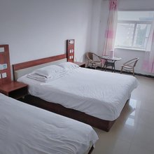 跃猛公寓(保定东站河大新区店)
