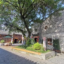 蝶来三舍稠岩里民宿(义乌火车站机场店)