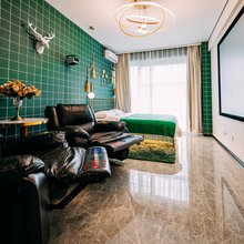 美娅Deluxe轻奢智能公寓(摩天活力城店)