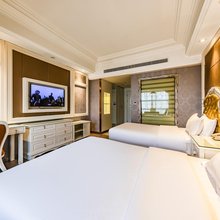 金源国际酒店(昆明新螺蛳湾新亚洲体育城地铁站店)