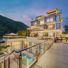 山那边·SPRING 山泉溯溪·夏日漂流亲子美宿(大竹海店)