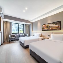 洋诗酒店(杭州西湖凤起路地铁站店)
