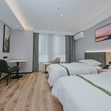 格林豪泰酒店(泰州兴化万达广场店)