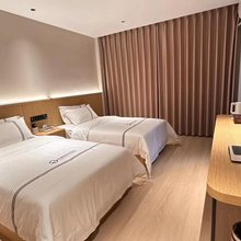 建始格律诗艺术酒店(上聂线店)