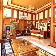 纳木央金酒店