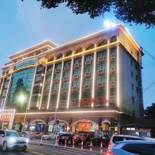 德源酒店(韶关南华寺店)