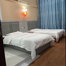 长沙四方坪鑫隆宾馆(雅雀湖地铁站店)