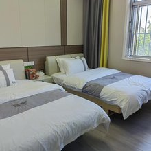 山里来客民宿