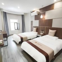 此印酒店(济南章丘百脉泉店)