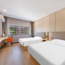 宜橙酒店(宜昌三峡游客中心滨江万达店)