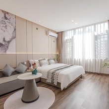 佛山悠家尚居民宿(清晖园游客服务中心大良钟楼地铁站店)