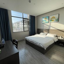 军港大酒店