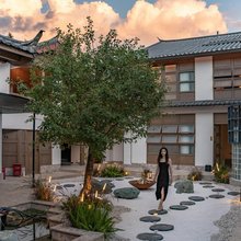 丽江古城柏阅想丨雪山私汤·设计师中古风度假民宿(南门广场店)