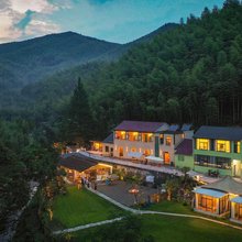 HilingCamp山下山舍·山野温泉度假美宿
