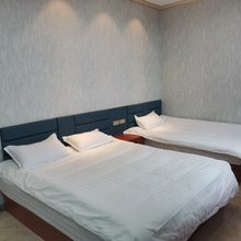 介休瑞盛住宿