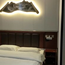 六盘水淞元宾馆