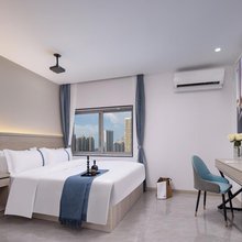 优曼影院酒店(南昌红谷滩T16购物中心店)