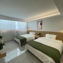美多酒店