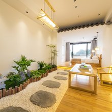 乐山华呈钰池酒店(高铁站店)