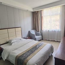 府谷老高川大酒店