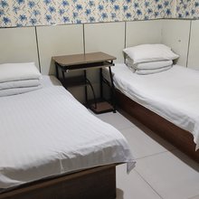 智豪家旅店