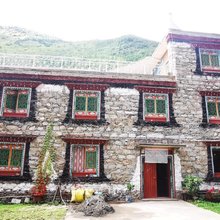 丹巴安巴山院