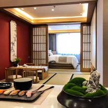 秋果民宿(哈尔滨冰雪大世界融创乐园店)