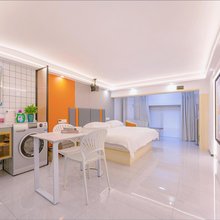 长沙宜家民宿(五一广场IFS国金中心店)