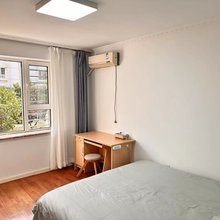 宁静的小房屋公寓(长白山路分店)